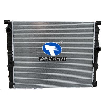 适用于宝马5系 G30 S40ix散热器