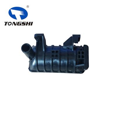 适用于奥迪Q3 08-塑胶水室