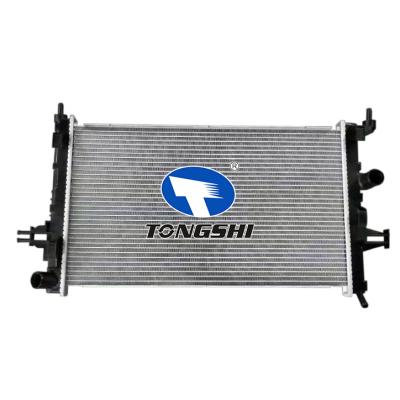 适用于欧宝 MT 散热器