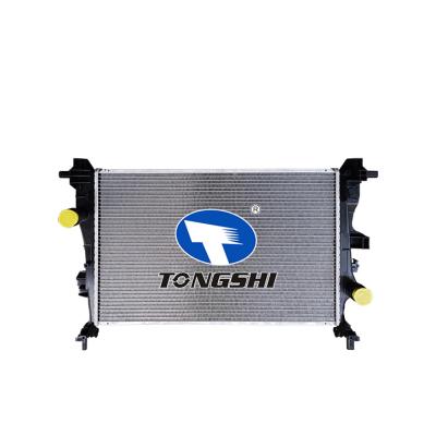 适用于吉普自由侠/菲亚特 500X 2.0 14- MT散热器