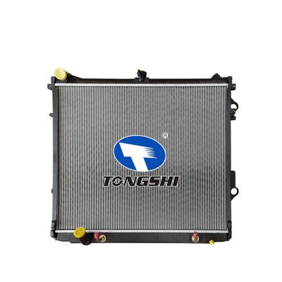 适用于T丰田兰德酷路泽 J200 4.0 散热器