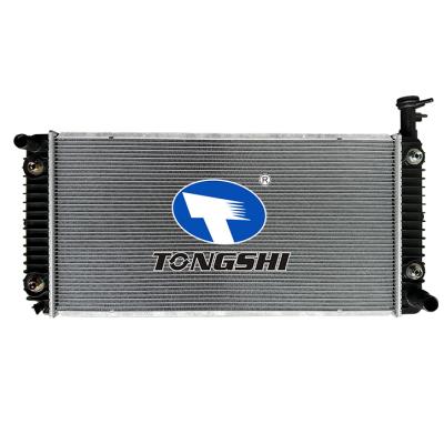 适用于GM Expresssavanna 6.6L 21-23 AT   乘用车散热器