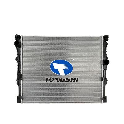 适用于 BMW 新款宝马5系 G38 散热器