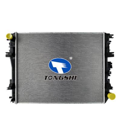 适用于 RAM 1500 BIG HORN V6 3.0L/2500 BIG HORN V8 6.4L 14-17 MT散热器