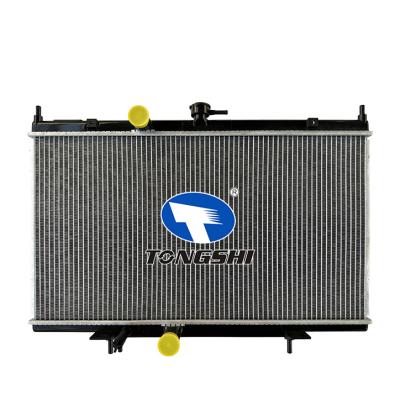 适用于NISSAN SENTRA 2.0 L4'07- MT 散热器