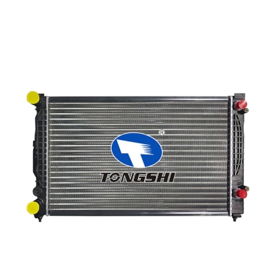 适用于 AUDI 奥迪 A4 AT  散热器