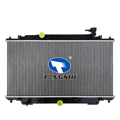 适用于马自达M 3 2.0L I4 14-15 MT散热器 
