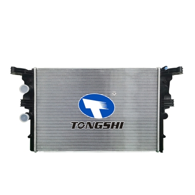 适用于国产依维柯FIC国五 MT*散热器