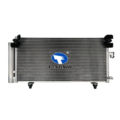 适用于    斯巴鲁力狮（Legacy）与傲虎（Outback） 03-   冷凝器