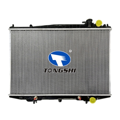 适用于HARDBODY'98-00 D22 AT散热器